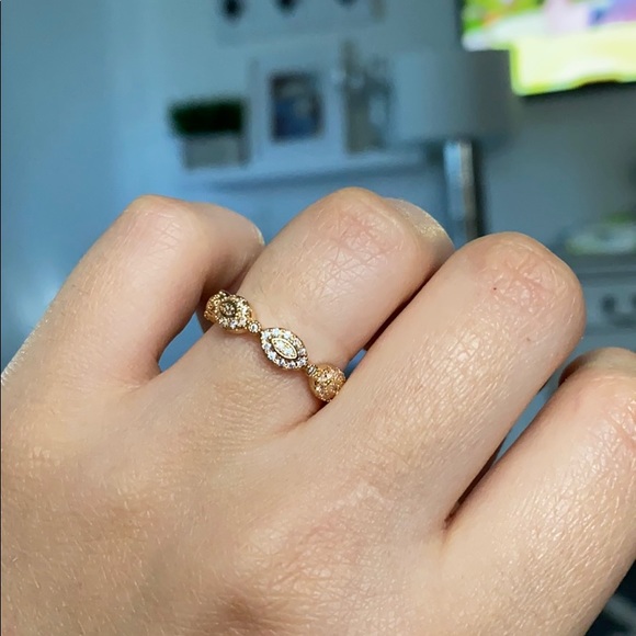 18k Yellow Gold Plated Ring White Sapphire - Picture 9 of 13